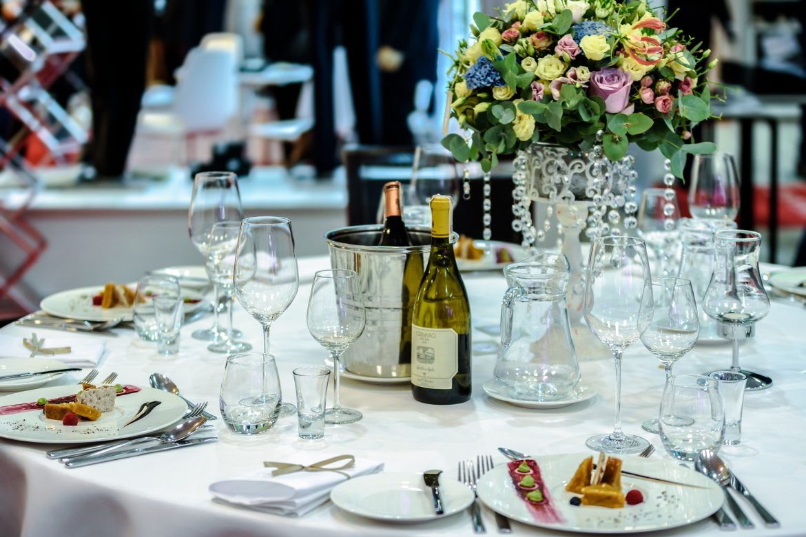 what-is-the-average-catering-costs-per-person-for-a-50-person-wedding